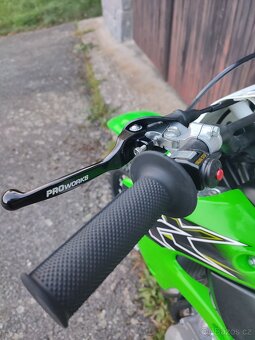Kawasaki KX 65 jako nová 10 mth - 6