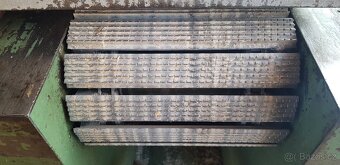 Rozmítací pila TOS PWR 301 - 6