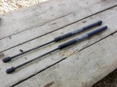 Fiat Punto 2 1.2 44KW - náhradní díly - ventilátor poloosa - 6