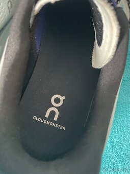 ON Cloudmonster 2 - 6