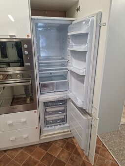 Bílá lesk MDF fólie - 6