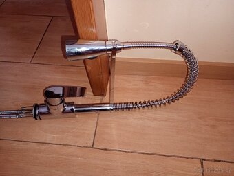 Prodám dřezovou baterii - 6