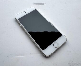 iPhone 7 32GB, krabicka - 6