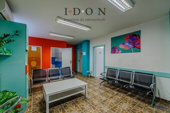 Pronájem ordinace + parkovací místo v zavedeném dentálním ce - 6