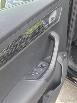 Škoda KaroQ 1.5 TSi,R.V.2022,34KKM,MAN.PŘEVOD.WEBASTO,ZÁRUKA - 6