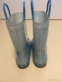 Prodám dívčí, blikací holiny Frozen vel. 33 - 6