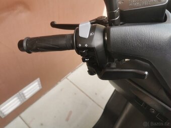 Yamaha Majesty 400 - 6