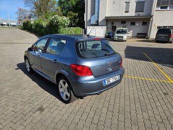 Peugeot 307 2.0 16V XR Présence - 6