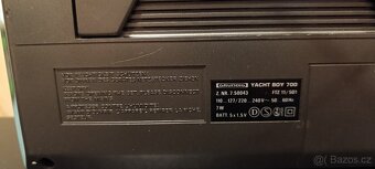 retro radio Grundig Yacht Boy 700 - 6