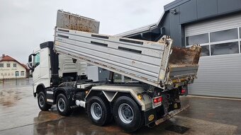 VOLVO FH 13 500 8x4 třístranný sklápěč - 6
