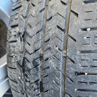 Elektrony na dodávku VW, rozteč 5x120, pneu Michelin. - 6