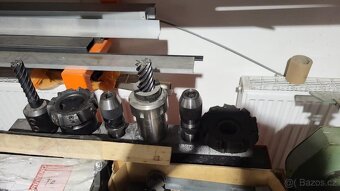 Nástrojářská frézka TOS FNGJ 20 - 6