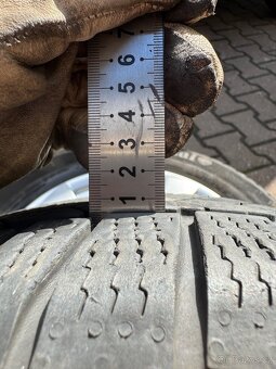 ALU disky 16” BMW – orig. sada, vyvážené, krásný stav + zimn - 6