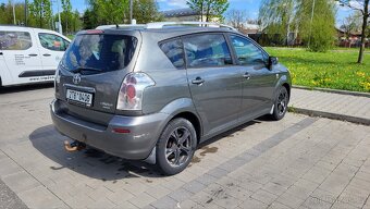 Toyota Corolla Verso 2.0 D4D 85 kW r.v. 2004 nová STK. - 6
