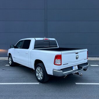 DODGE RAM 1500 BIGHORN 5,7 V8 HEMI 295kw - 6