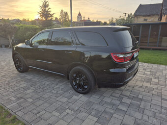 Dodge Durango RT 5,7 V8 AWD, Alcantara, 7 míst - 6
