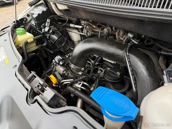 VW Transporter T5.1 2.0TDI 103kw Senzory/klima/3mista/2DIN - 6