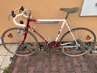 Prodám kolo Favorit - 6