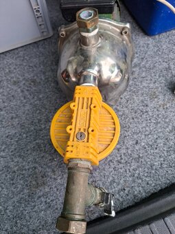 čerpadlo na vodu, zn Sealand, Italy - 6