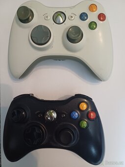 Xbox 360 + hry + kabel napájení, kabel HDMI - 6