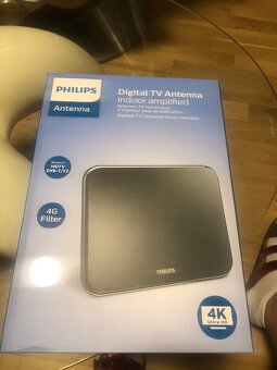 prodám anténu TP link LTE na sim, Antenu Philips ,držák TV - 6