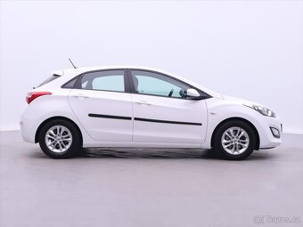 Hyundai i30 1,4 CVVT 73kW CZ 1.Maj Klima (2015) - 6
