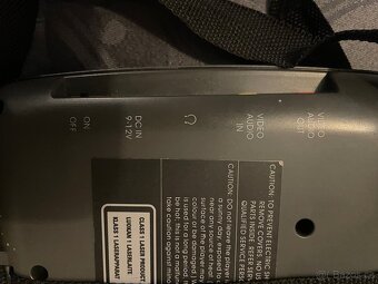 Přenosný DVD přehrávač do auta - 6