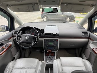 VW SHARAN BUSINESS 2.8 V6 150KW AUT 7 míst kůže - 6