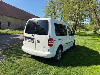 VW Caddy 1.6 TDI, 75 kW, r.v. 2013 – 1. majitel koupeno v CZ - 6