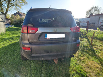 Peugeot 4007 - 6