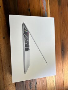MacBook Pro 13, i5, RAM 32, 512Gb, stav nového - 6
