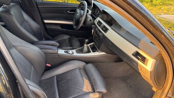 BMW E90 330 xd - 6