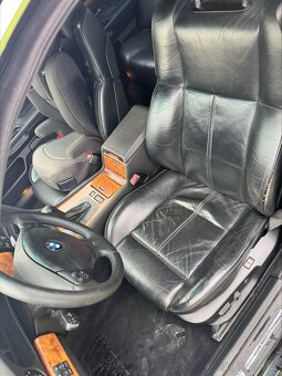BMW E38 735i - 6
