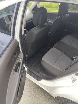 KIA CEED 1.4 i R.V.2010 - 6