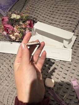 Apple Watch 10, 42mm rose - 6