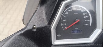 Aprilia Caponord 1000 - 6
