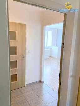 Pronájem bytu 1+kk, 27 m2, Českolipská, Praha 9, Prosek - 6