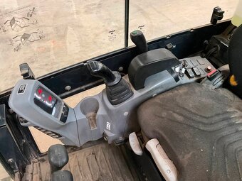 Minibagr Kubota KX 018-4 - 6