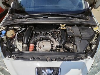 Peugeot 308 1.6 i 115 kw - 6