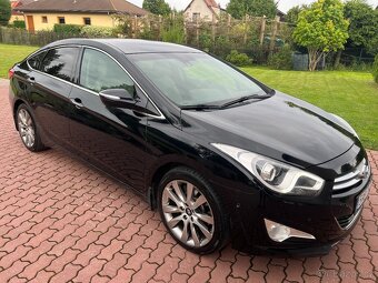 Hyundai i40 1.7CRDI 100KW,MAX VÝBAVA,2xALU - 6