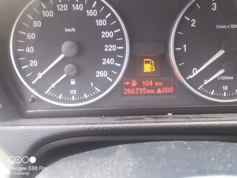 BMW 318i - 6