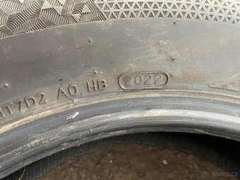 Pneu 235/65R18 - 6