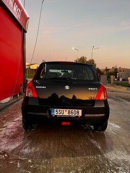 Suzuki Swift 1.5 (75 kW) – 100th Anniversary Edition - 6