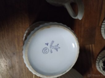 Hrnečky 6 kusů. - 6