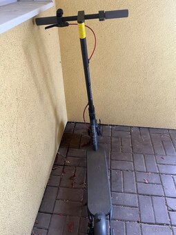 Elektronická koloběžka Xiaomi Electric Scooter 4 EU - 6