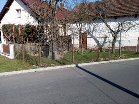 Prodám vesnický dům k celoročnímu bydlení 4 km od Domažlic - 6