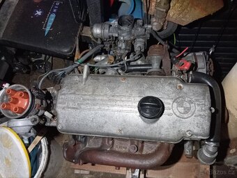BMW e21 - 6