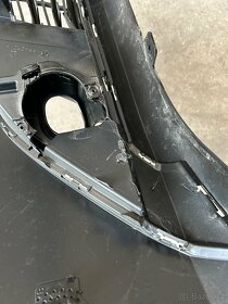 Levý přední blatník + nárazník Opel Astra L - 6
