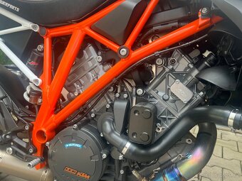 KTM Superduke 1290 R TOP STAV - 6