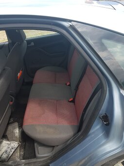 Ford Focus 1.8tdci 85kw 2006 - 6